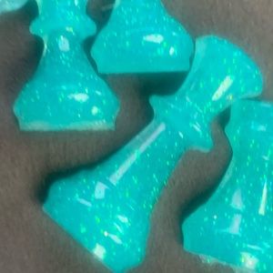 Meet your Posher, Felicia